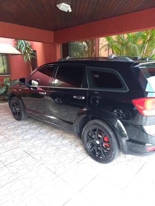 DODGE JOURNEY 3.6 RT AWD V6 GASOLINA 4P AUTOMÁTICO DODGE JOURNEY 3.6 RT AWD V6 GASOLINA 4P AUTOMÁTICO